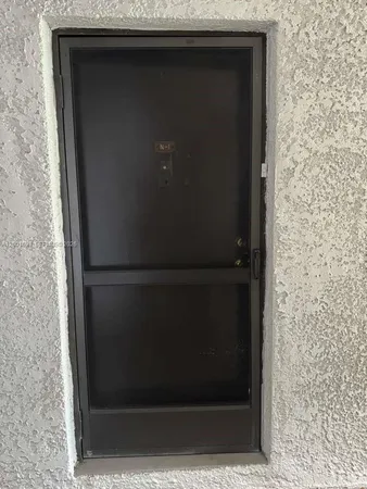 $1,995 | 10383 North Kendall Drive, Unit N1, Miami, FL 33176