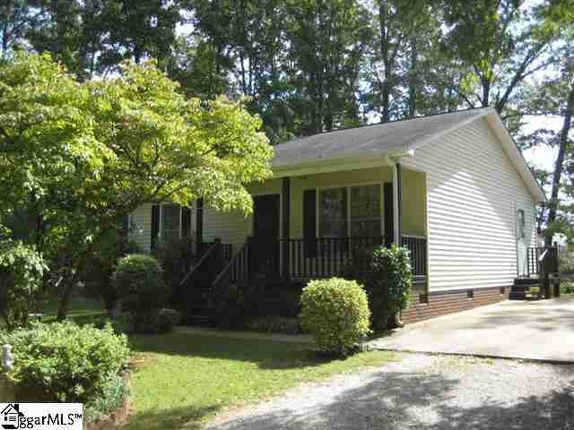 2015 Old Pendleton Road Easley, SC 29642 - Photo 1 of 25 Gallery Image 1