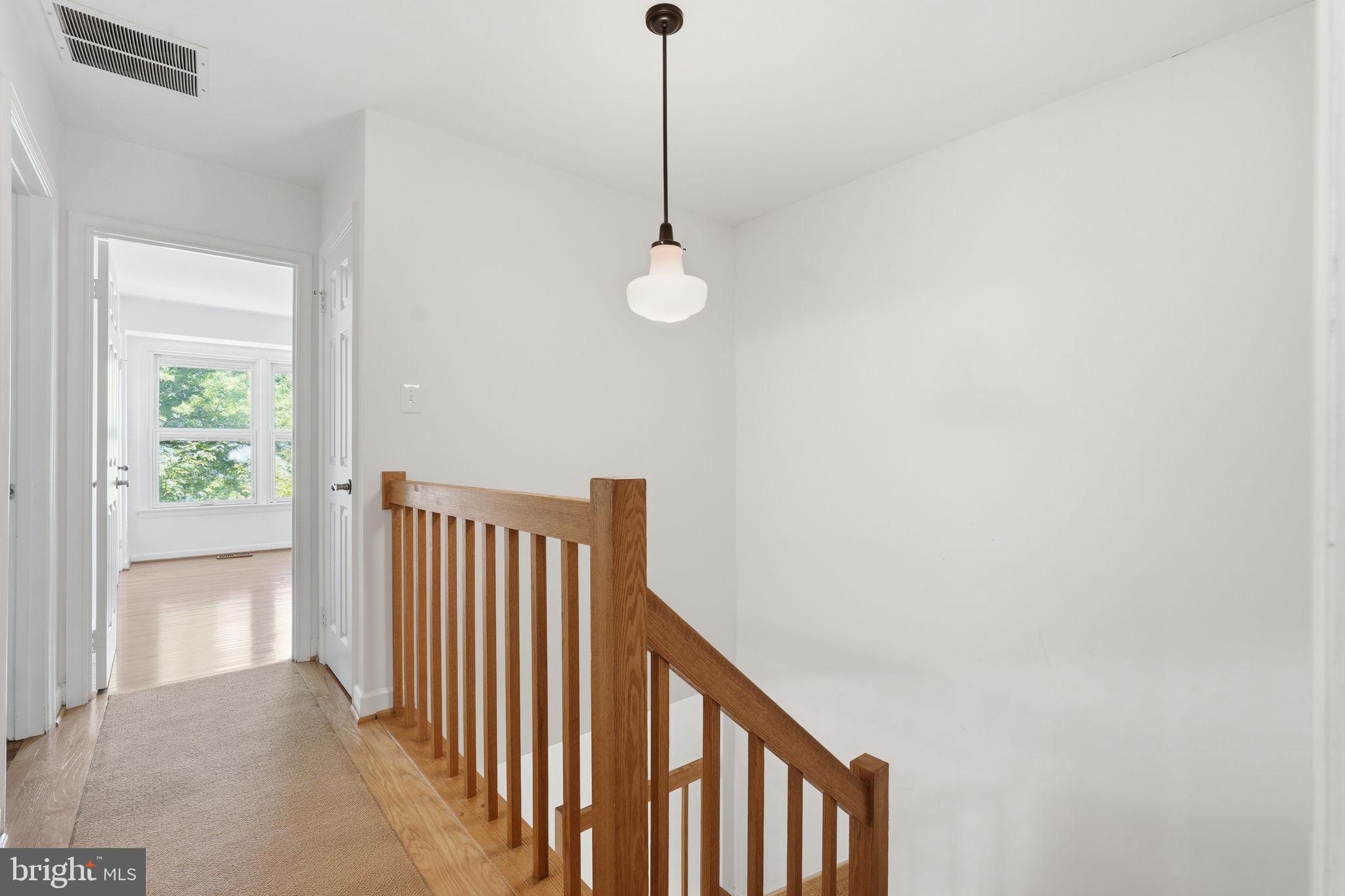 1609 Oak Spring Way Reston, VA 20190 - Photo 27 of 50