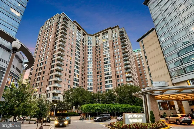 $2,500 | 851 North Glebe Road, Unit 1606, Arlington, VA 22203