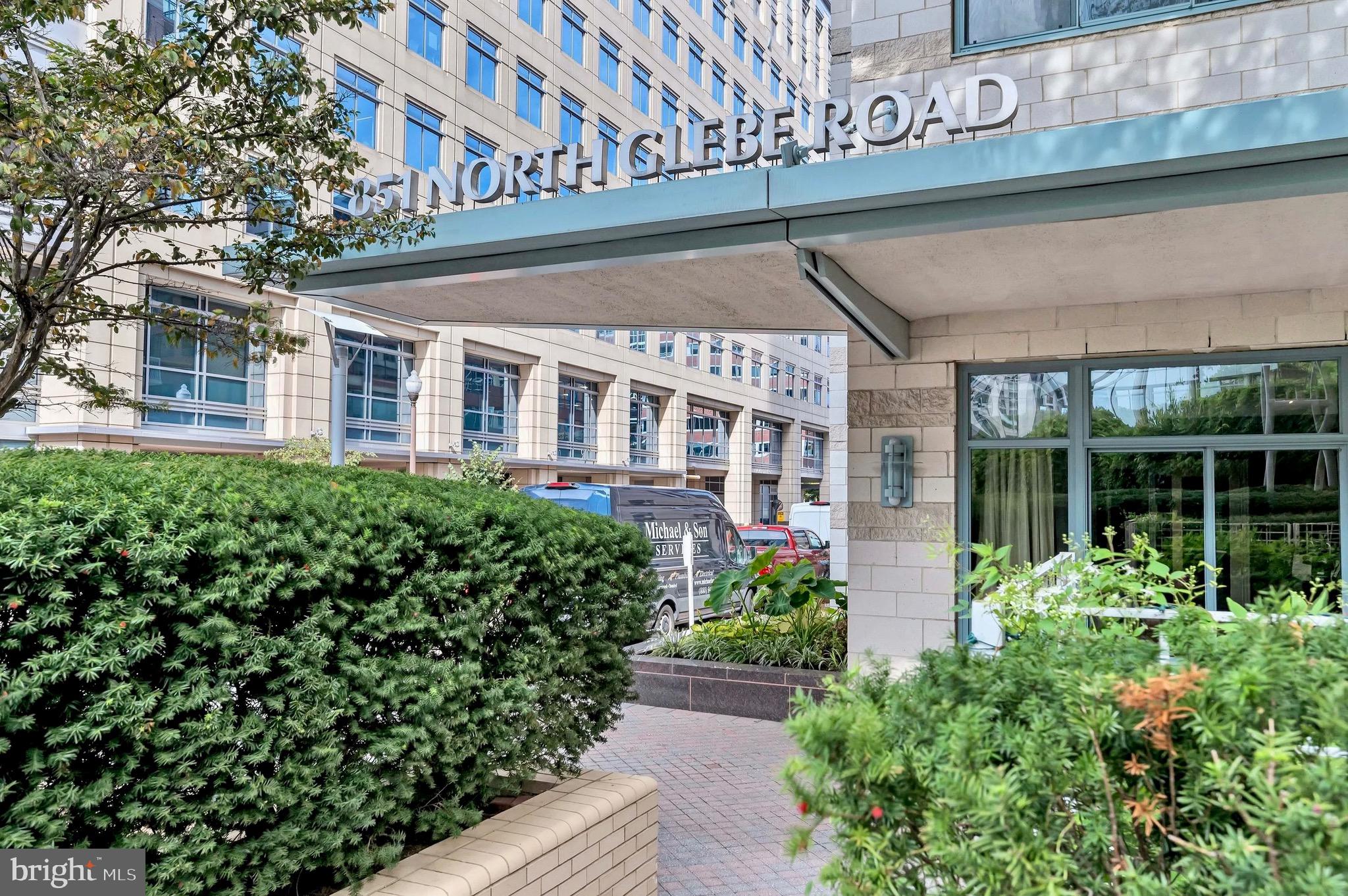 851 North Glebe Road, Unit 1606 Arlington, VA 22203 - Photo 2 of 13