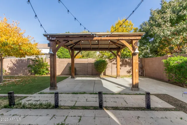 $739,500 | 4268 East Palo Verde Street, Gilbert, AZ 85296