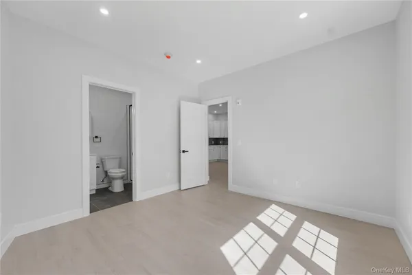 $2,850 | 10 Market Street, Unit B, Wappingers Falls, NY 12590