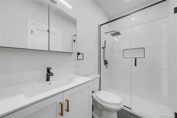 $2,850 | 10 Market Street, Unit B, Wappingers Falls, NY 12590