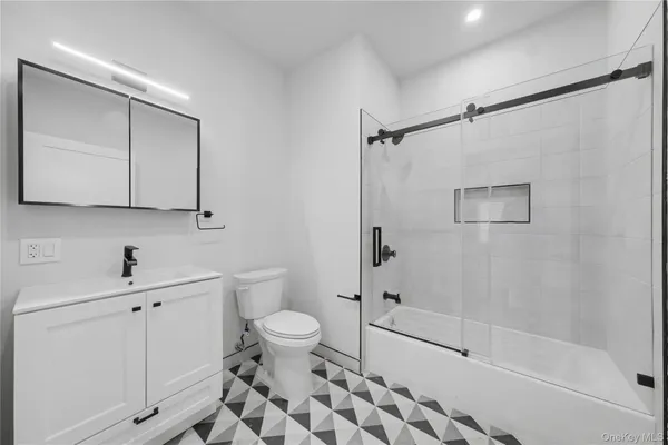$2,850 | 10 Market Street, Unit B, Wappingers Falls, NY 12590