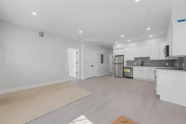 $2,850 | 10 Market Street, Unit B, Wappingers Falls, NY 12590