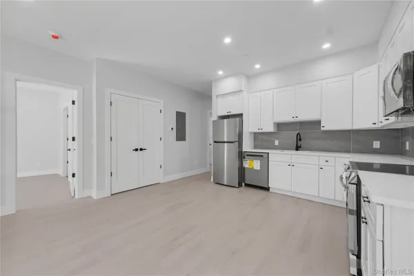 $2,850 | 10 Market Street, Unit B, Wappingers Falls, NY 12590