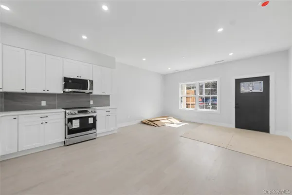 $2,850 | 10 Market Street, Unit B, Wappingers Falls, NY 12590