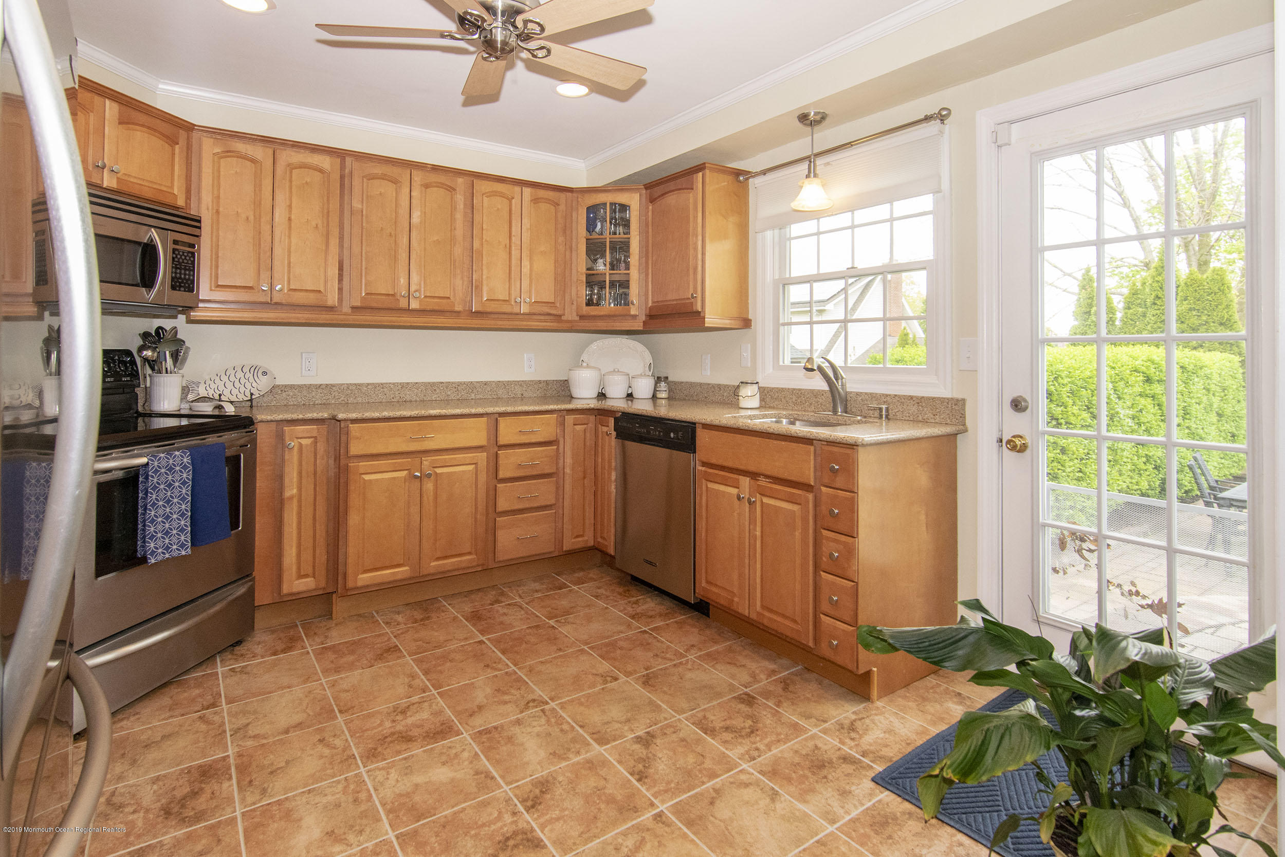 702 Schoolhouse Road Brielle, NJ 08730 - Photo 16 of 38 Kitchen 1