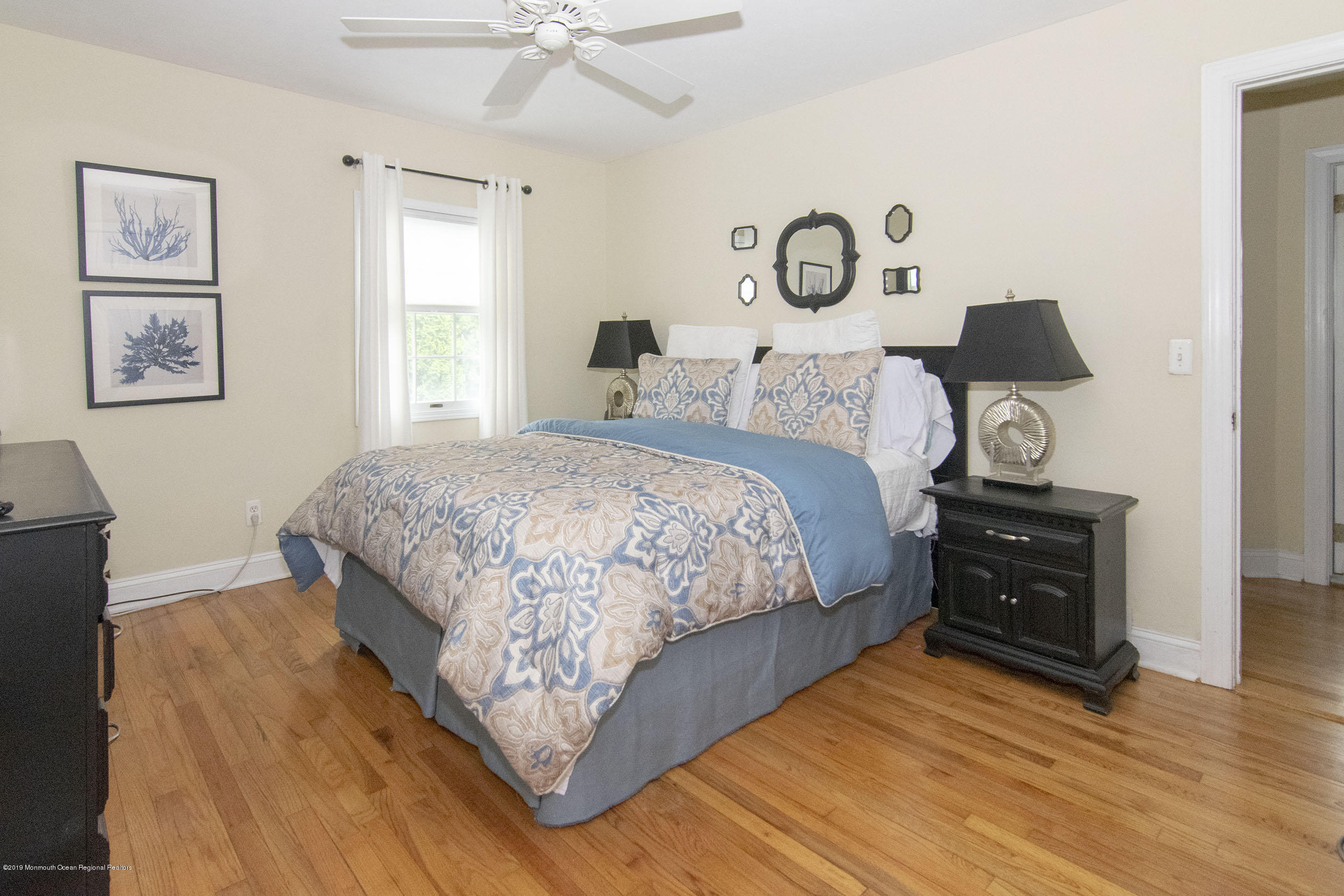 702 Schoolhouse Road Brielle, NJ 08730 - Photo 19 of 38 1st floor Bed