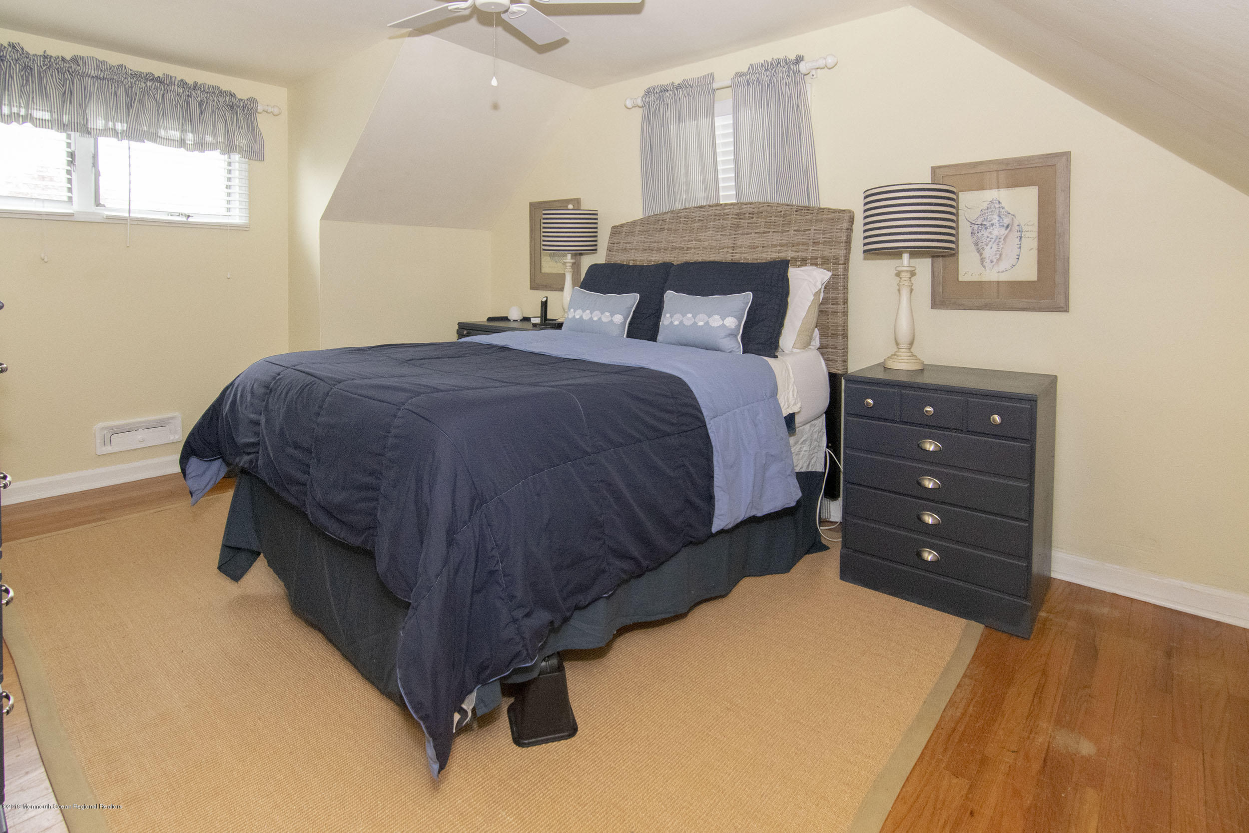 702 Schoolhouse Road Brielle, NJ 08730 - Photo 22 of 38 2nd floor Bed
