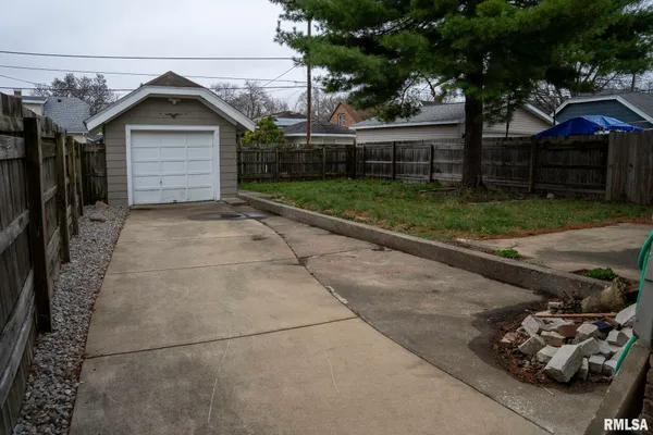 $175,000 | 508 West Maywood Avenue, Peoria, IL 61604