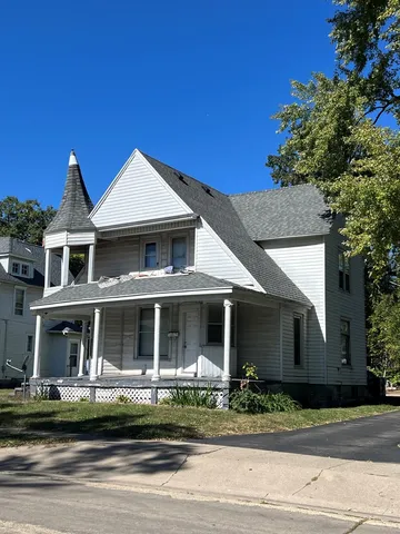 $119,000 | 109 East Chamberlin Street, Dixon, IL 61021