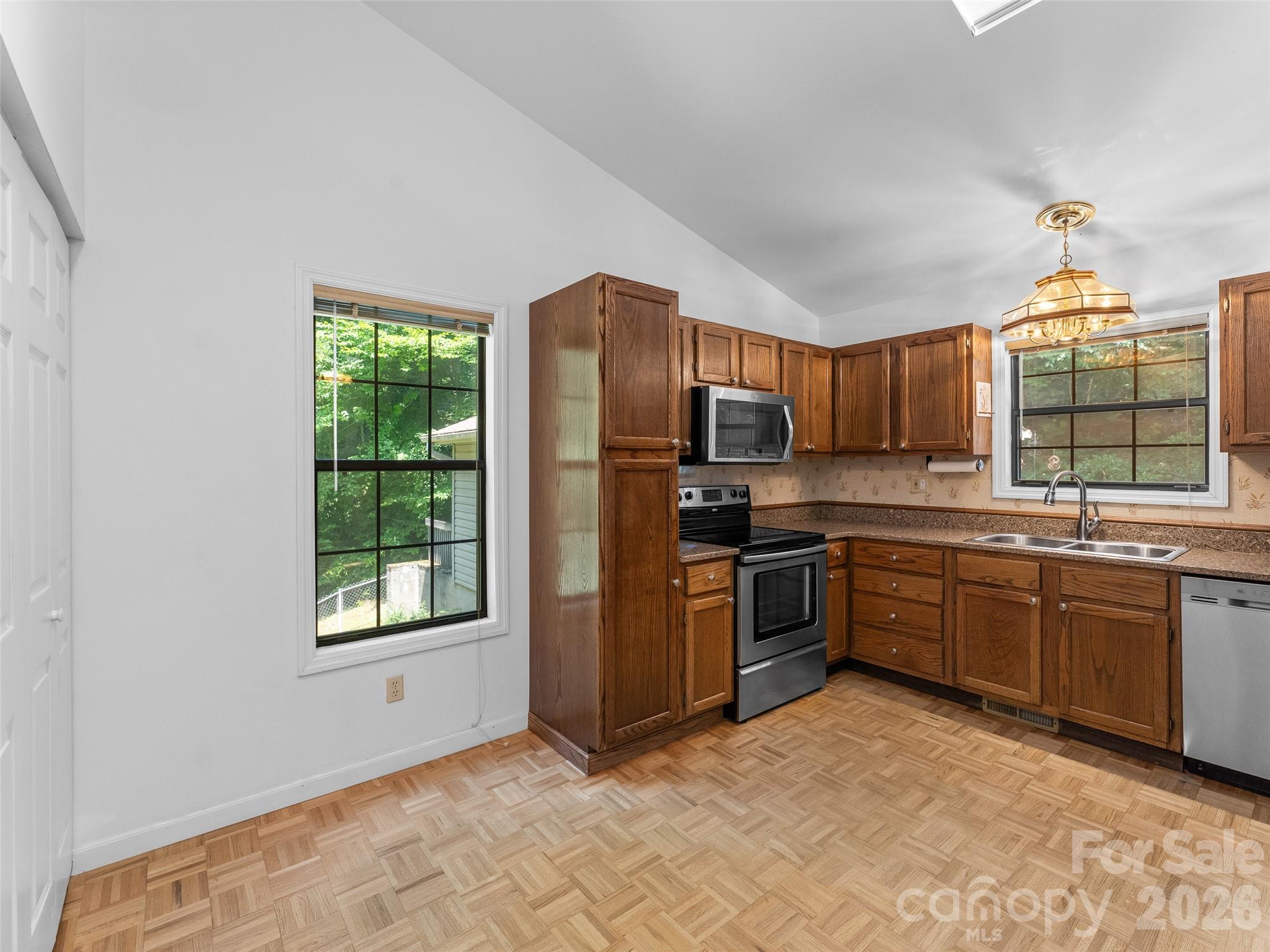 323 Burrell Mountain Road Brevard, NC 28712 - Photo 12 of 28