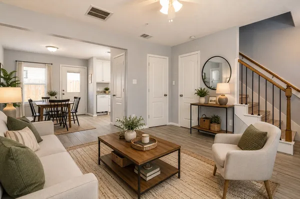 $1,585 | 207 North Poplar Street, Unit C, Tomball, TX 77375