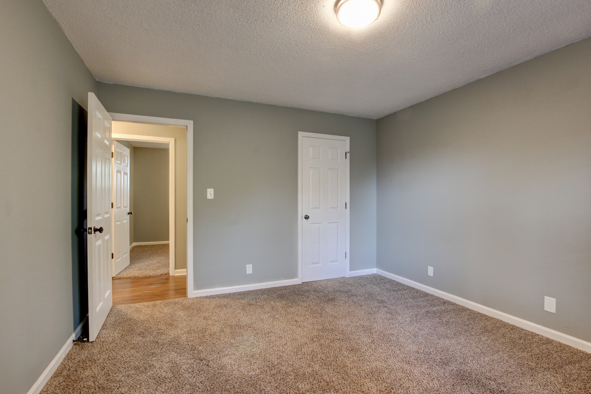 323 Lancaster Road Clarksville, TN 37042 - Photo 14 of 27 Gallery Image 14
