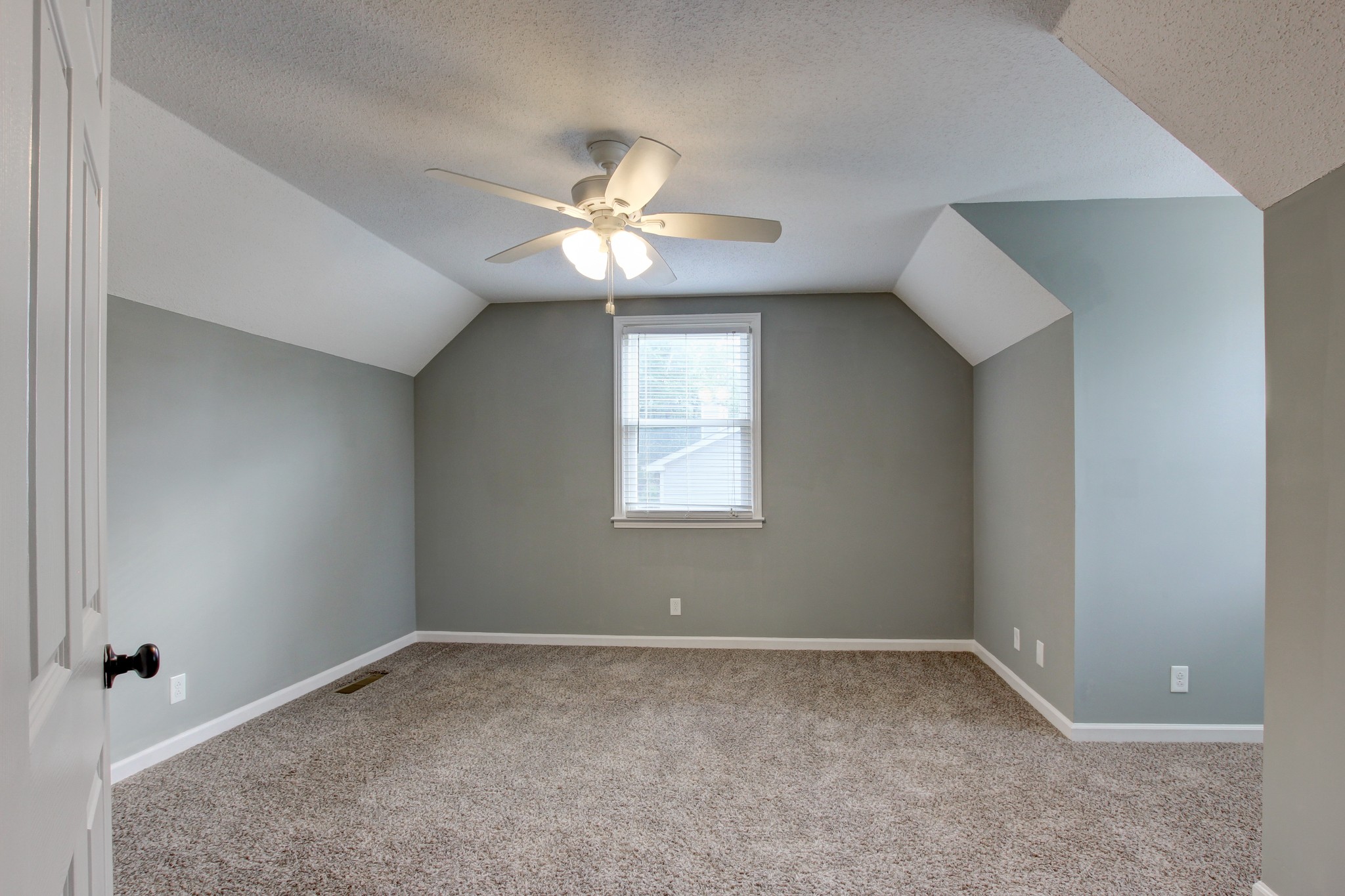 323 Lancaster Road Clarksville, TN 37042 - Photo 20 of 27 Gallery Image 20
