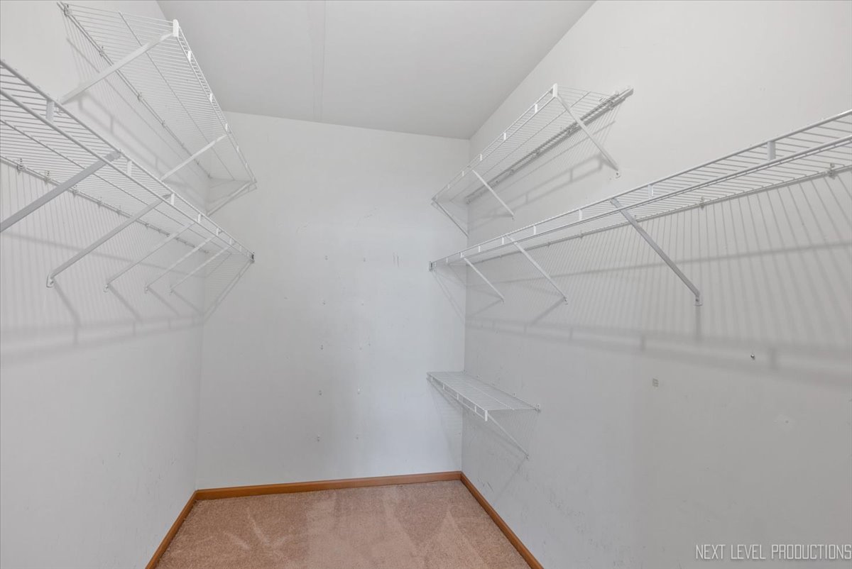 611 Waterview Court, Unit 611 Naperville, IL 60563 - Photo 13 of 16 a view of small space