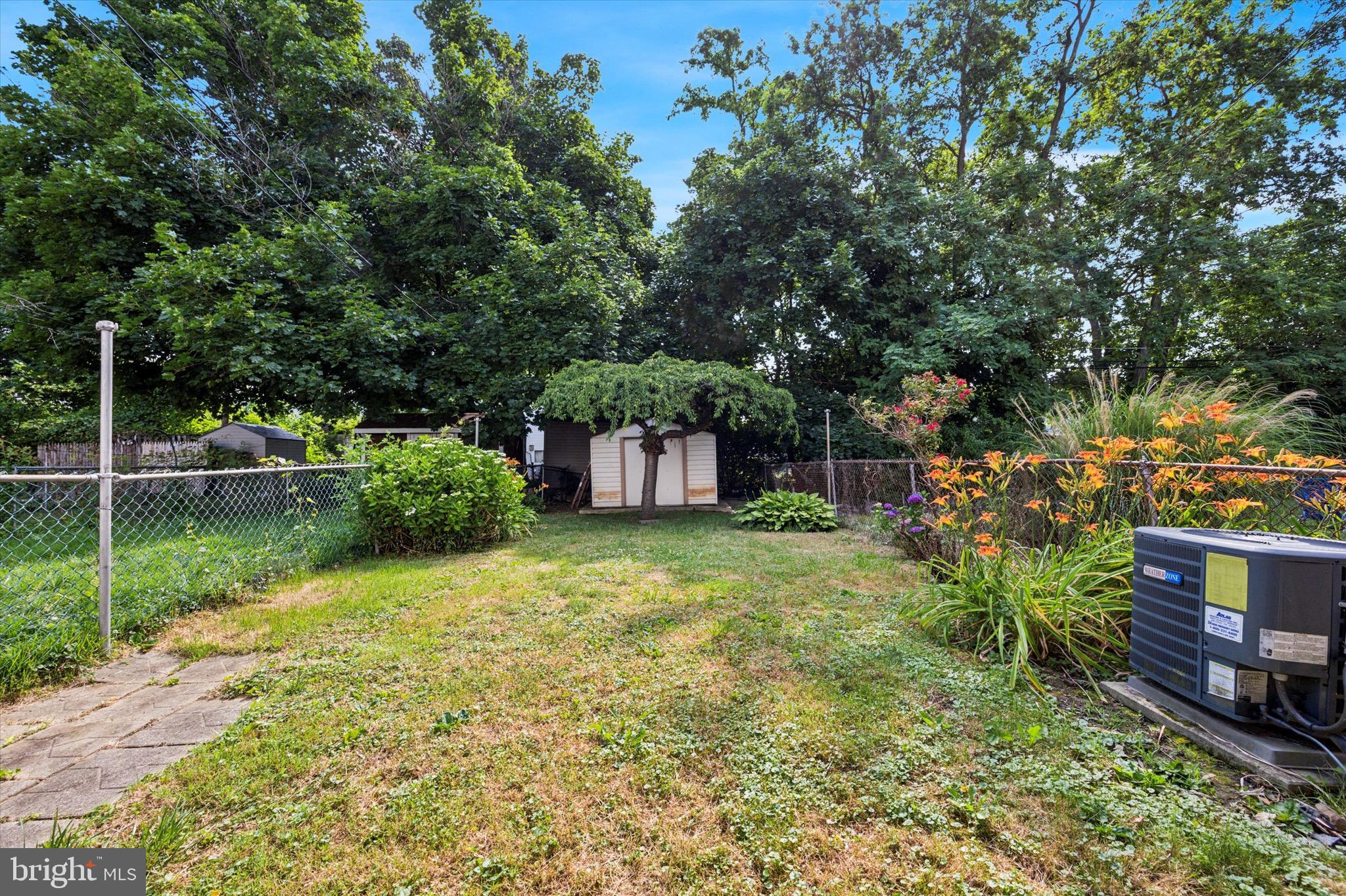 12205 Aster Road Philadelphia, PA 19154 - Photo 14 of 16