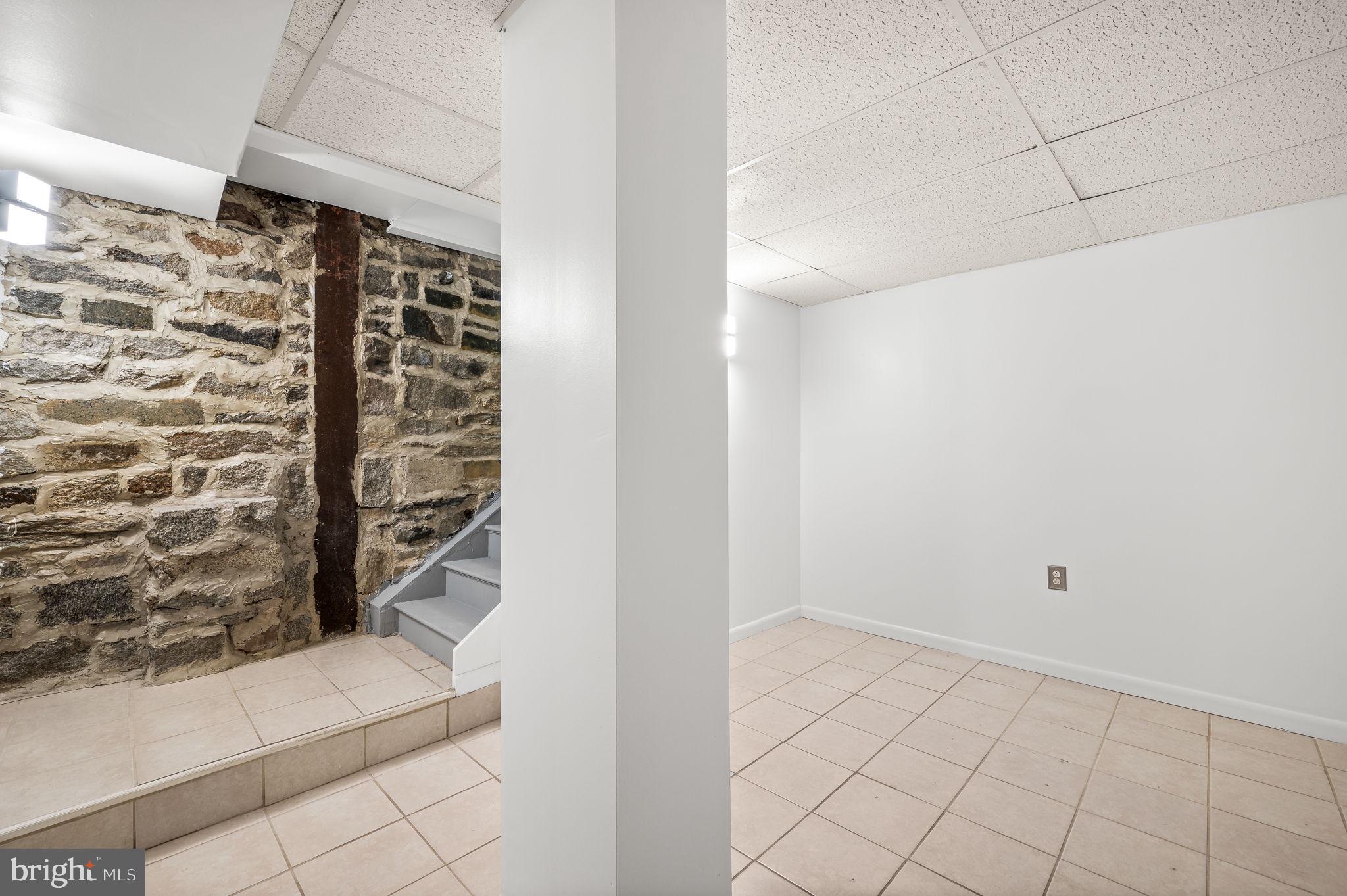 1201 South 5th Street, Unit B Philadelphia, PA 19147 - Photo 14 of 17 2nd Bedroom on Lower Level