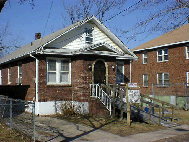 90 Roe Street Staten Island, NY 10310 - Photo 1 of 1 Primary Photo
