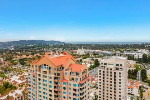 $1,249,000 | 3890 Nobel Drive, Unit 1604/05, San Diego, CA 92122