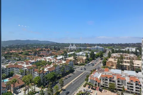 $1,249,000 | 3890 Nobel Drive, Unit 1604/05, San Diego, CA 92122