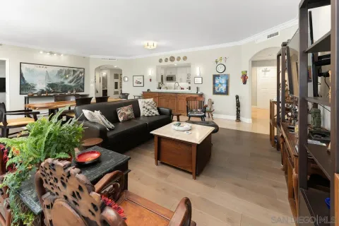 $1,249,000 | 3890 Nobel Drive, Unit 1604/05, San Diego, CA 92122