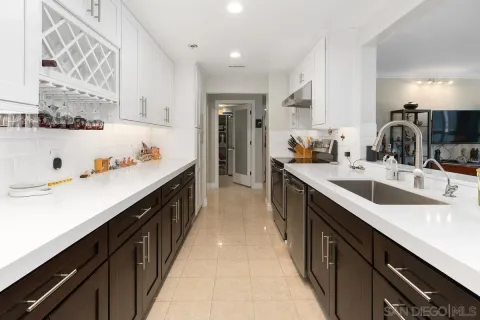 $1,249,000 | 3890 Nobel Drive, Unit 1604/05, San Diego, CA 92122