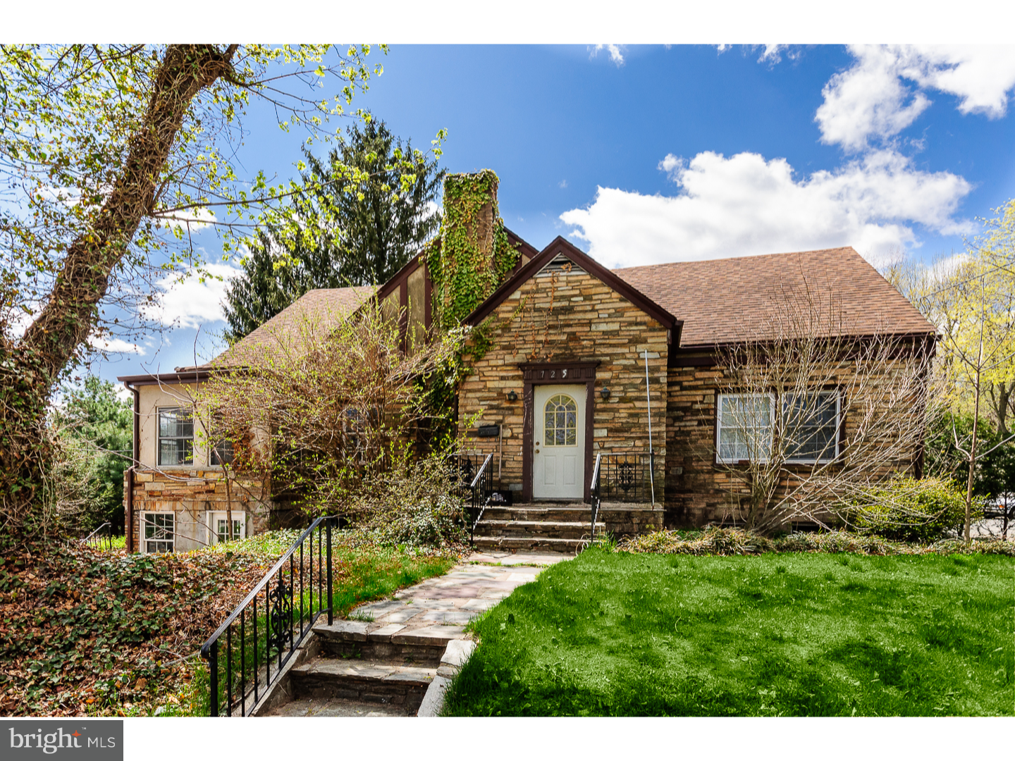 725 Lawrence Road Lawrence Township, NJ 08648 - Photo 1 of 5