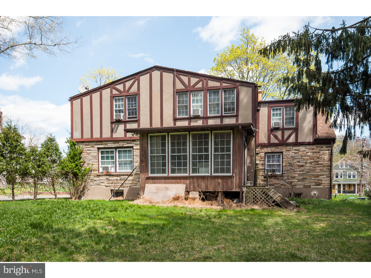 725 Lawrence Road Lawrence Township, NJ 08648 - Photo 4 of 5