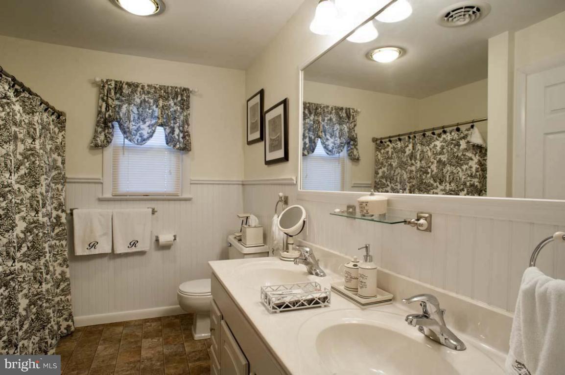 214 West Newport Road Lititz, PA 17543 - Photo 13 of 27