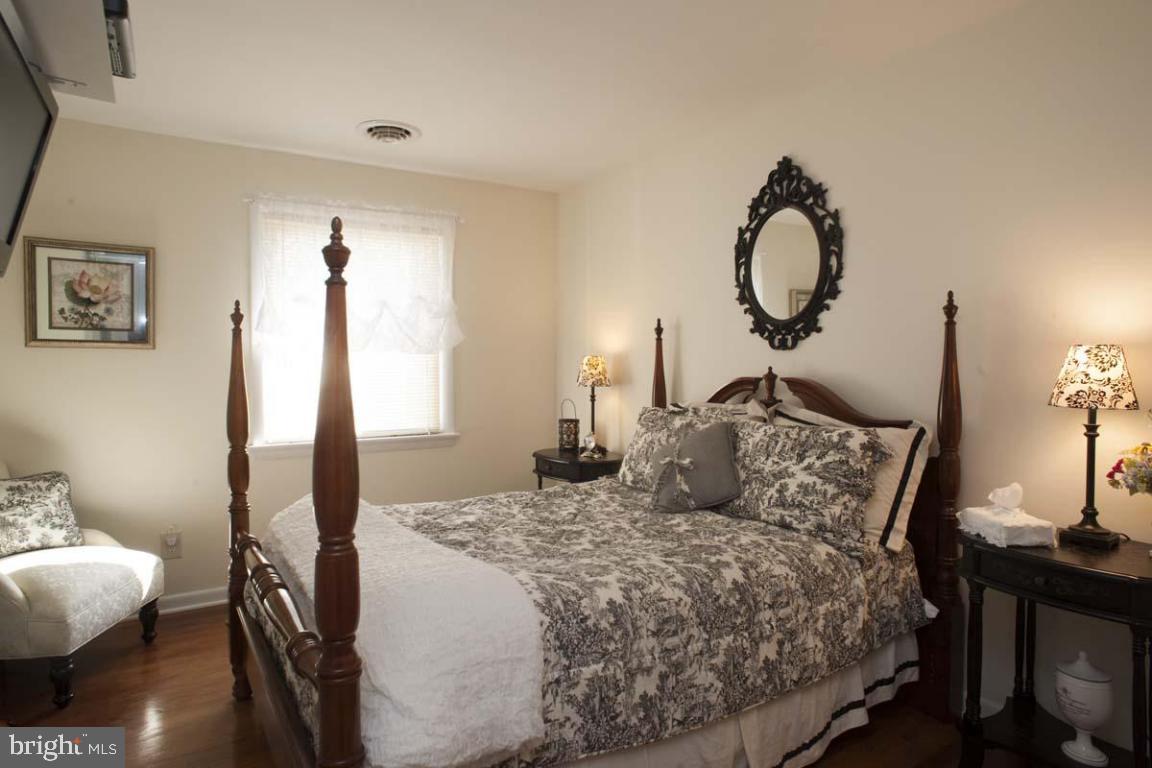 214 West Newport Road Lititz, PA 17543 - Photo 9 of 27