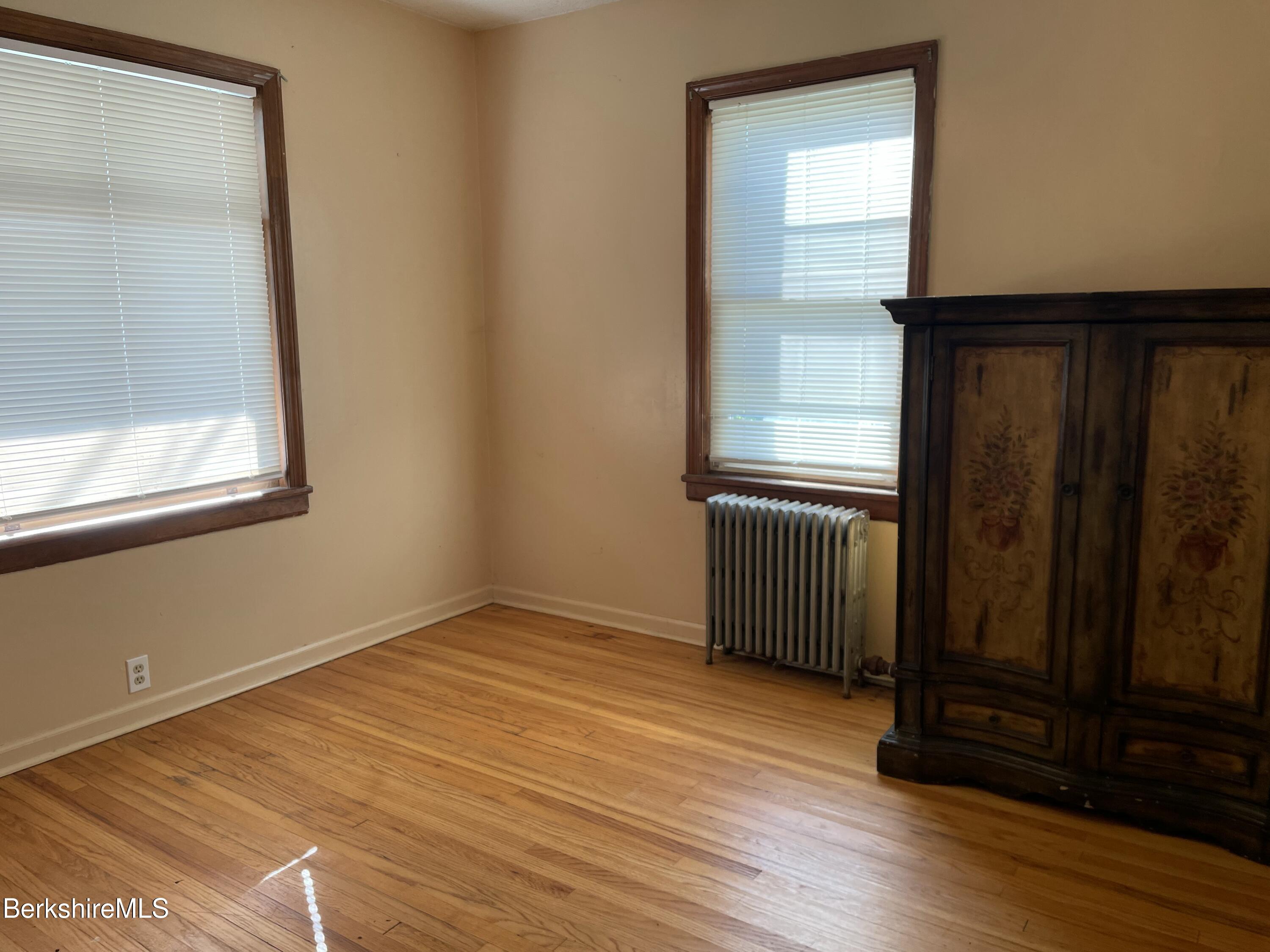 156 Elizabeth Street Pittsfield, MA 01201 - Photo 12 of 36 20251006_135908469_iOS