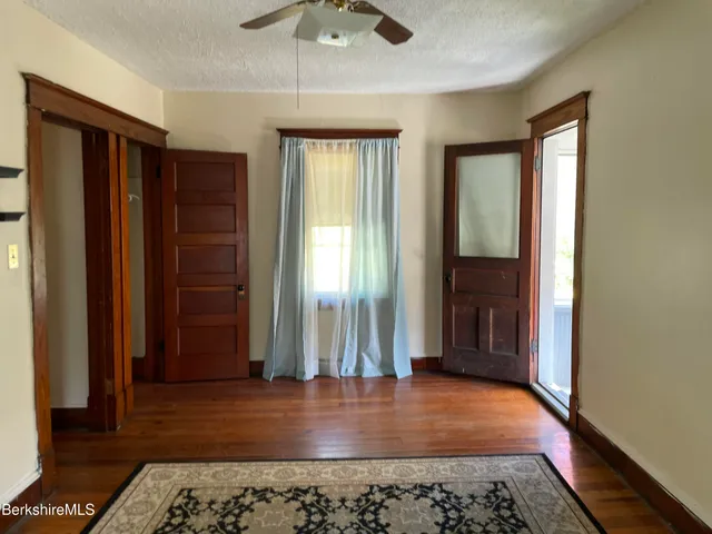 $229,900 | 156 Elizabeth Street, Pittsfield, MA 01201