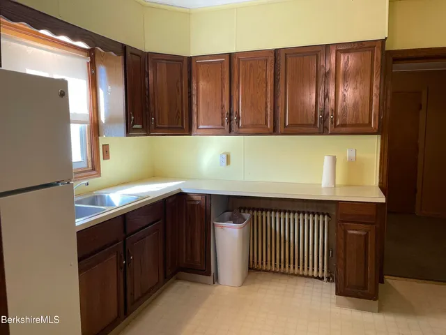 $229,900 | 156 Elizabeth Street, Pittsfield, MA 01201