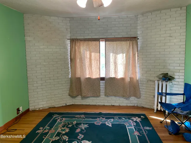 $229,900 | 156 Elizabeth Street, Pittsfield, MA 01201