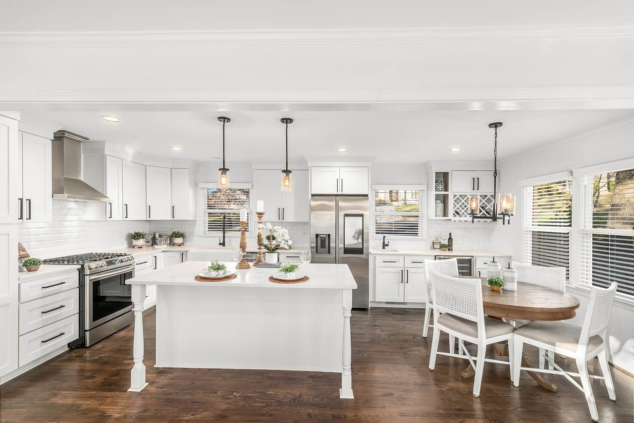 725 Currituck Drive Raleigh, NC 27609 - Photo 3 of 14 Kitchen