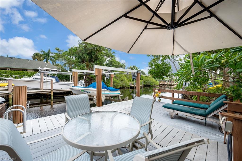 2217 Clipper Way Naples, FL 34104 - Photo 8 of 35 Gallery Image 8