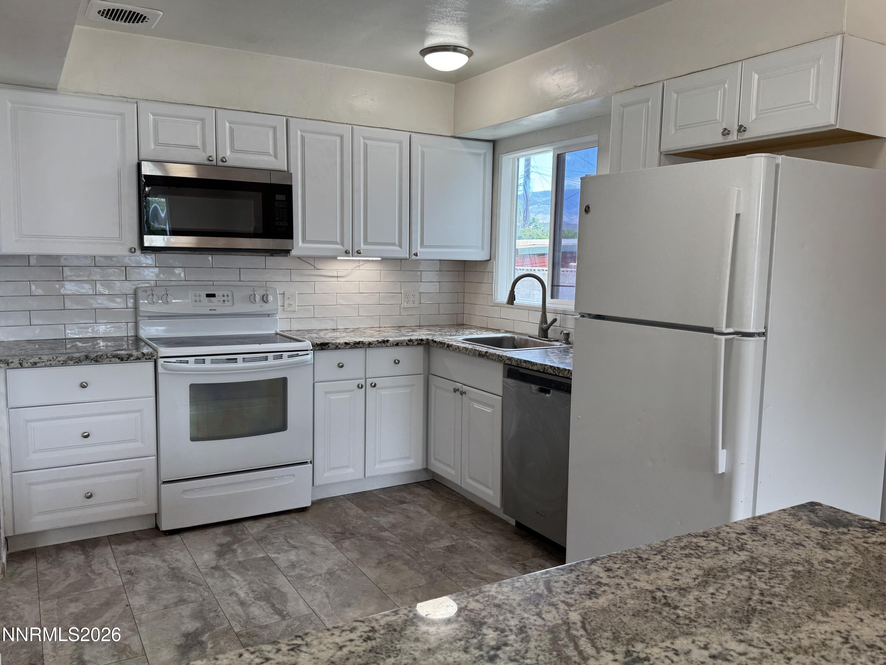 1190 Grand Canyon Boulevard Reno, NV 89502 - Photo 7 of 25 IMG_7115