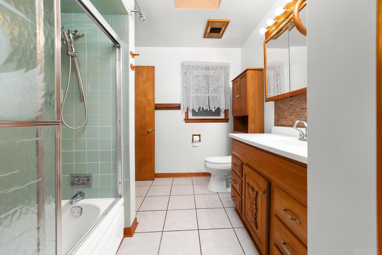 1322 Shadeland Road Lafayette, IN 47909 - Photo 16 of 35 Gallery Image 16