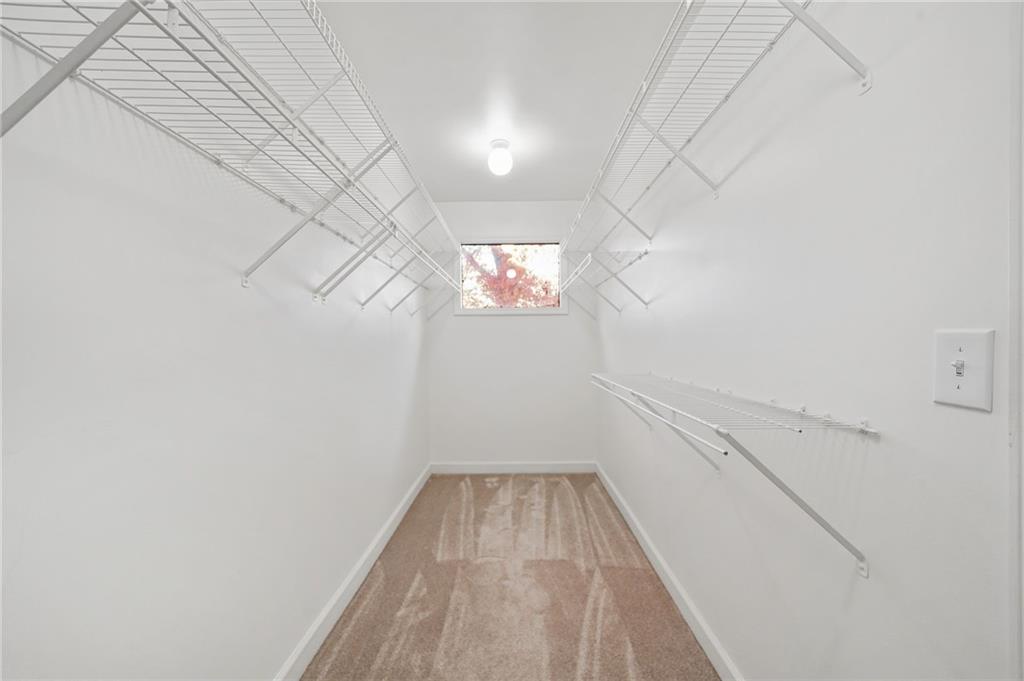 1086 Pine Grove Avenue Northeast Brookhaven, GA 30319 - Photo 19 of 33 a view of hallway with window