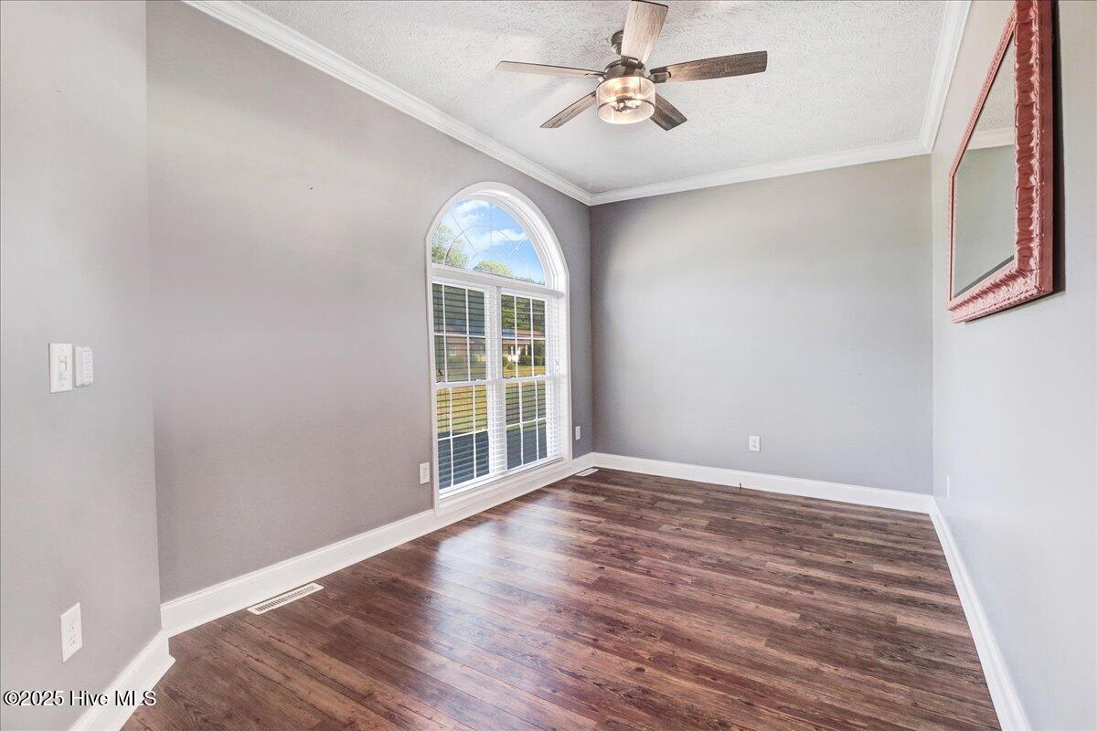 206 West New Hope Road Goldsboro, NC 27534 - Photo 19 of 54 Formal Dining Room