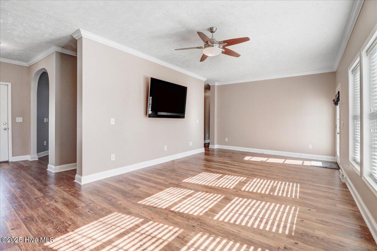 206 West New Hope Road Goldsboro, NC 27534 - Photo 24 of 54 Living Room View