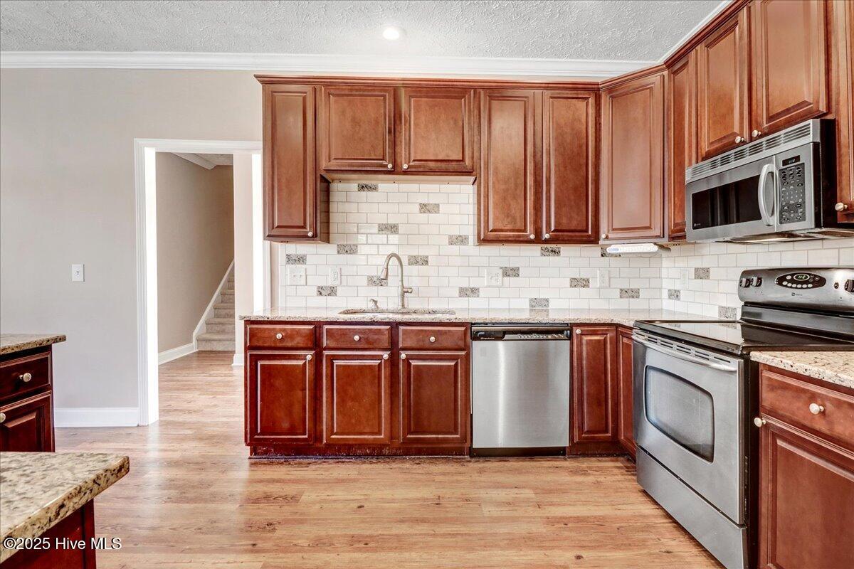 206 West New Hope Road Goldsboro, NC 27534 - Photo 32 of 54 Kitchen View