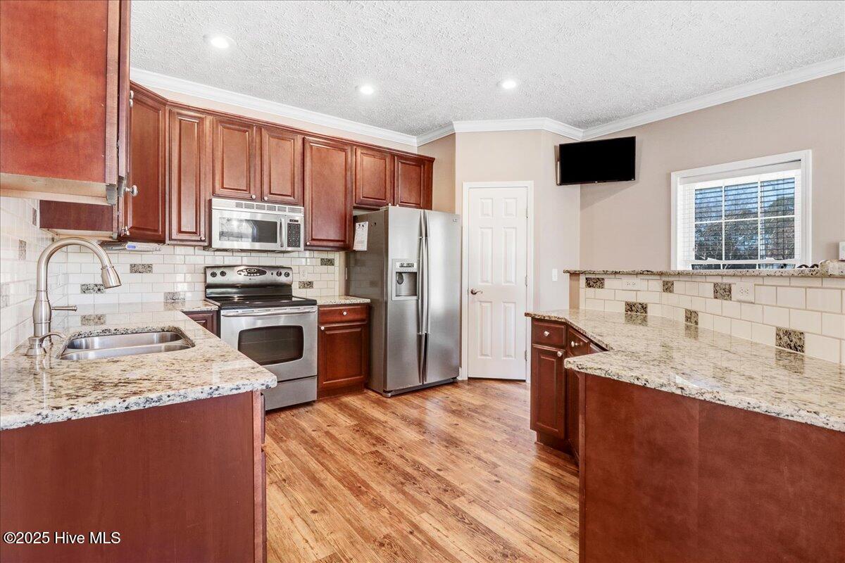 206 West New Hope Road Goldsboro, NC 27534 - Photo 35 of 54 Kitchen