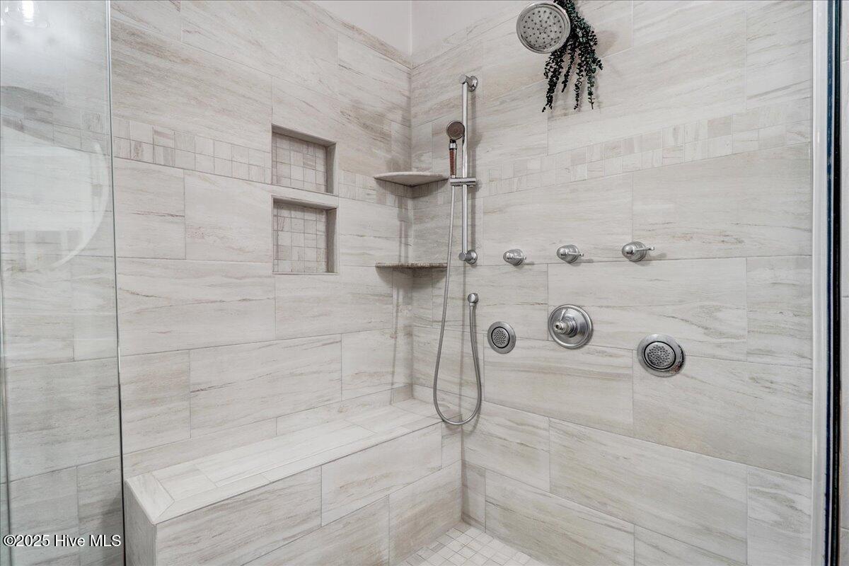 206 West New Hope Road Goldsboro, NC 27534 - Photo 40 of 54 Master Shower