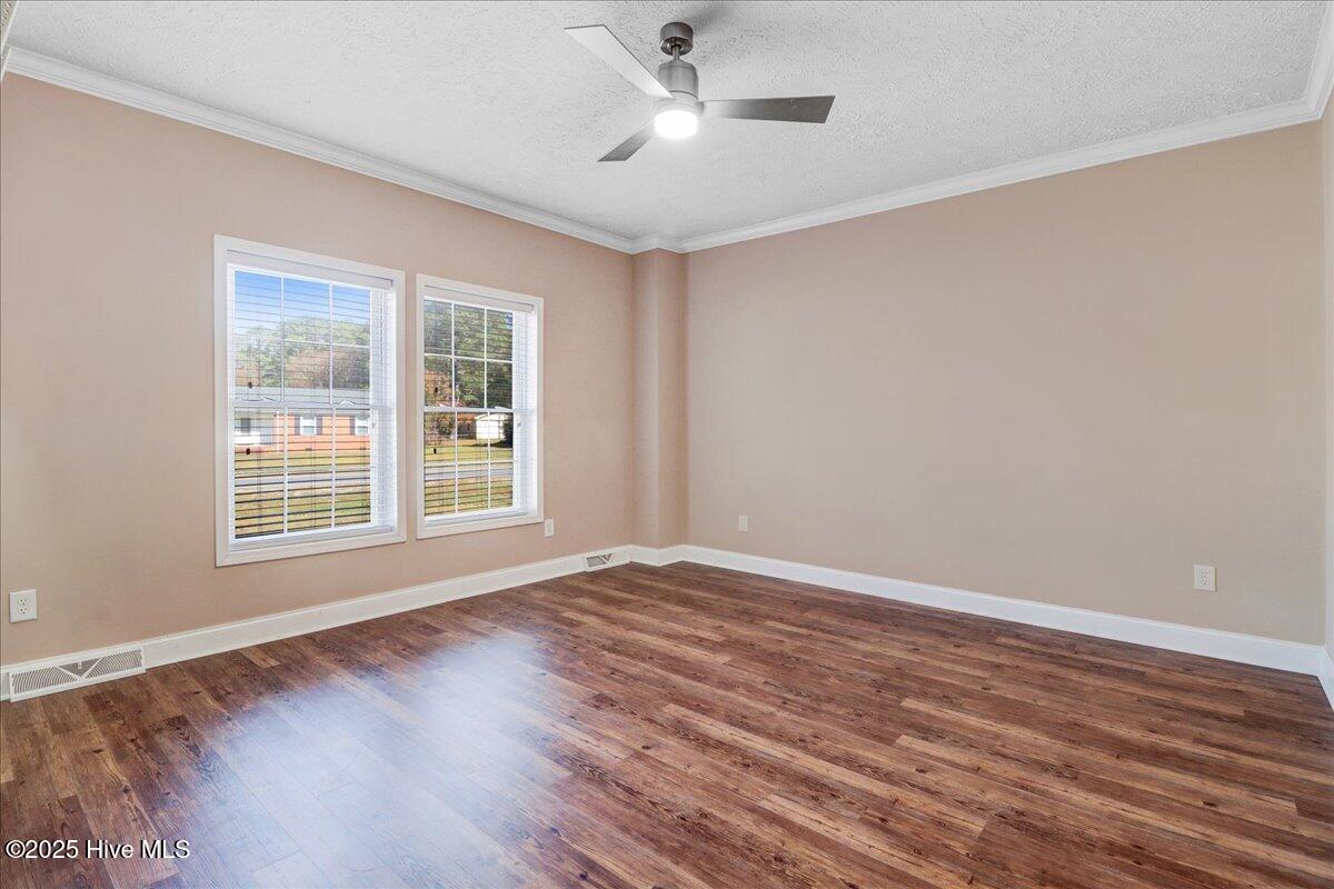 206 West New Hope Road Goldsboro, NC 27534 - Photo 41 of 54 Guest Bedroom