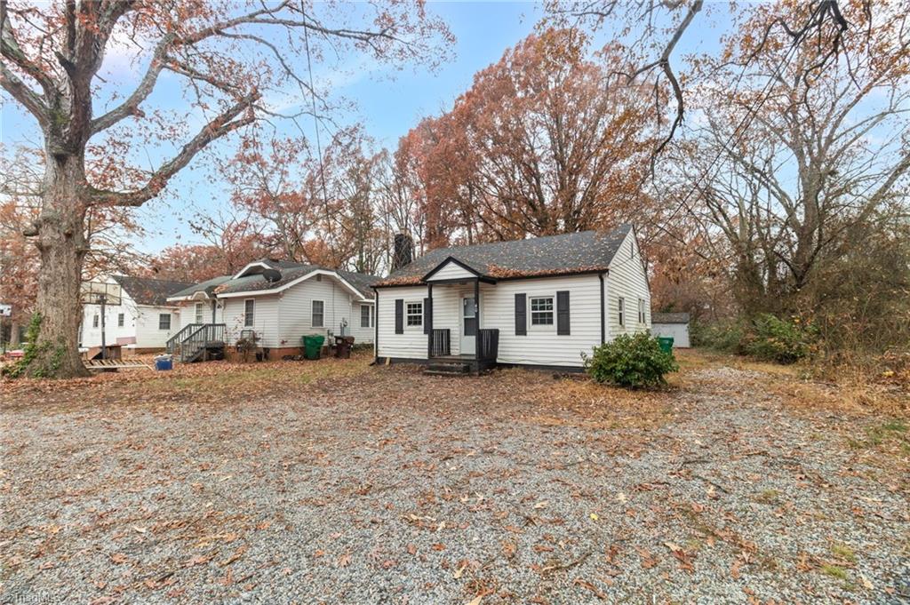 404 Hickory Chapel Road High Point, NC 27260 - Photo 24 of 31