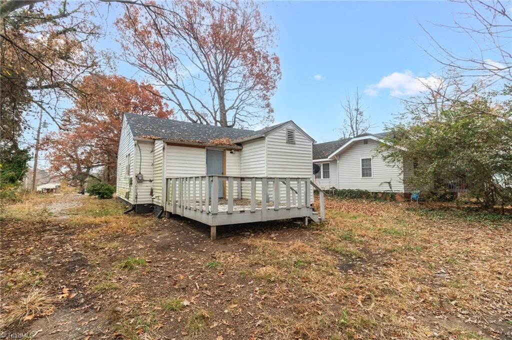 404 Hickory Chapel Road High Point, NC 27260 - Photo 25 of 31